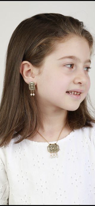 Hedab earing and necklace